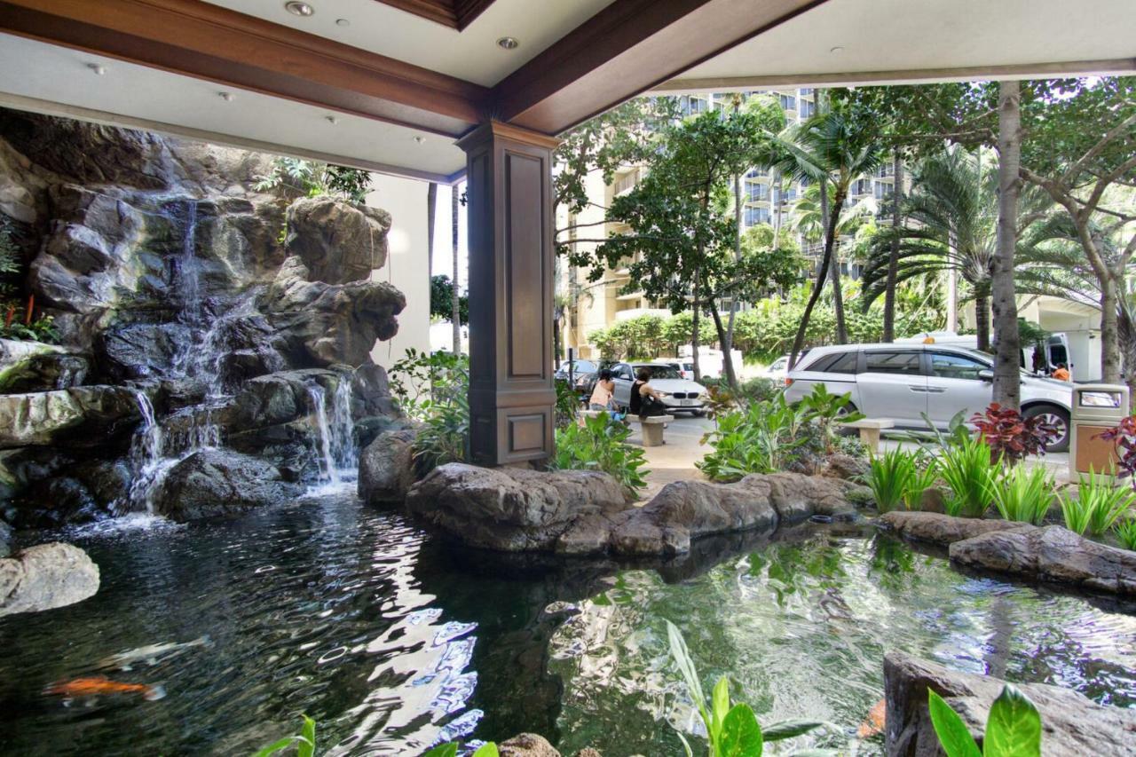 Waikiki Banyan By Koko Resorts Honolulu Eksteriør billede